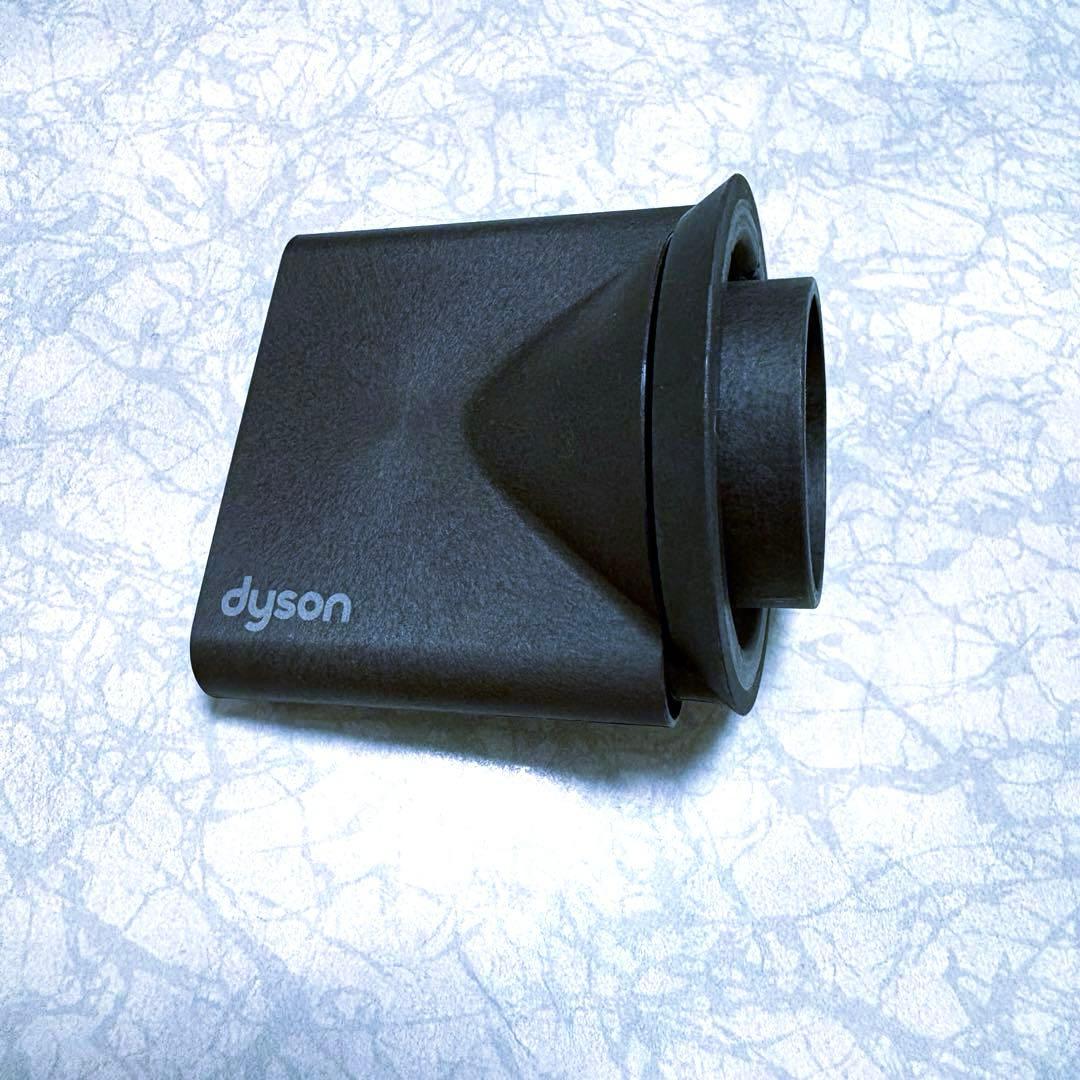 美品⭐️ダイソン ヘアードライヤー　Dyson Supersonic　HD01