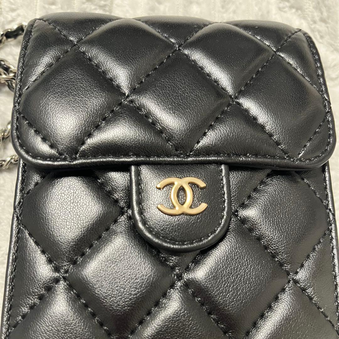 daimiki57 様CHANEL ブラック スマホショルダー　ノベルティ