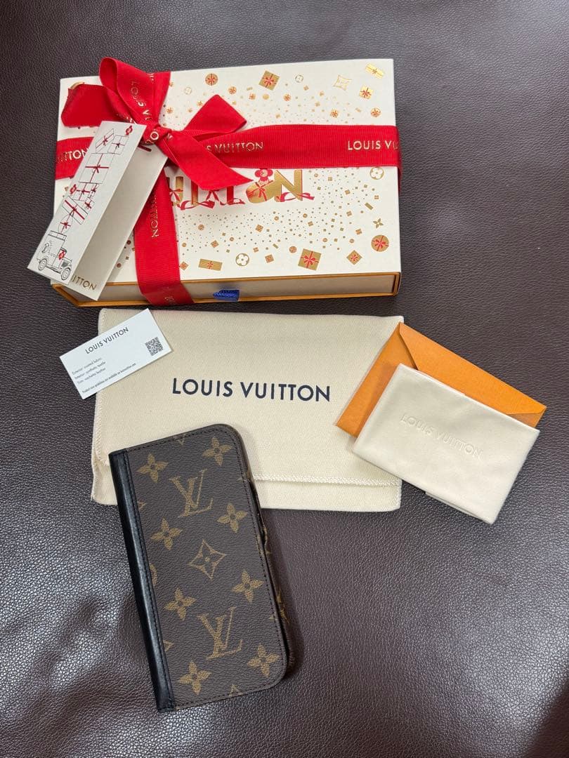 【LOUIS VUITTON】iPhone15pro ケース