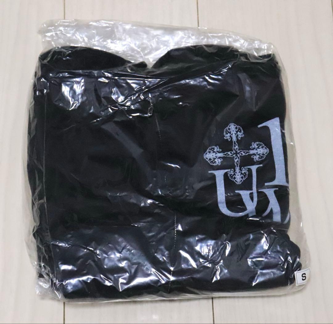 貴重【新品】UVERworld 武道館 限定 パーカー 初代 2009年(S)