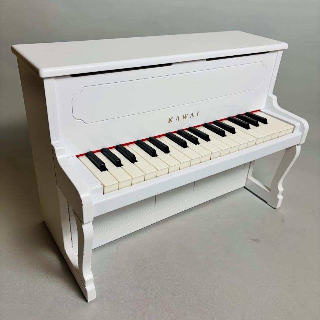 KAWAI アップライトピアノ ホワイト 1152（ミニpiano）
