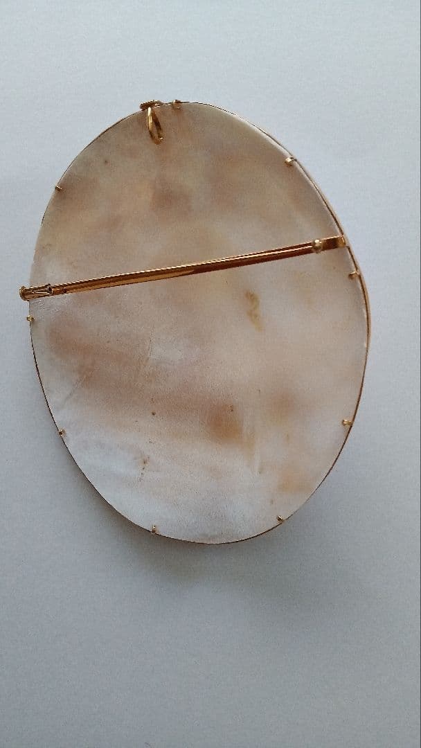 ￥6500→63000 見惚れるカメオのブローチ　ペンダント　作家名　製作年有