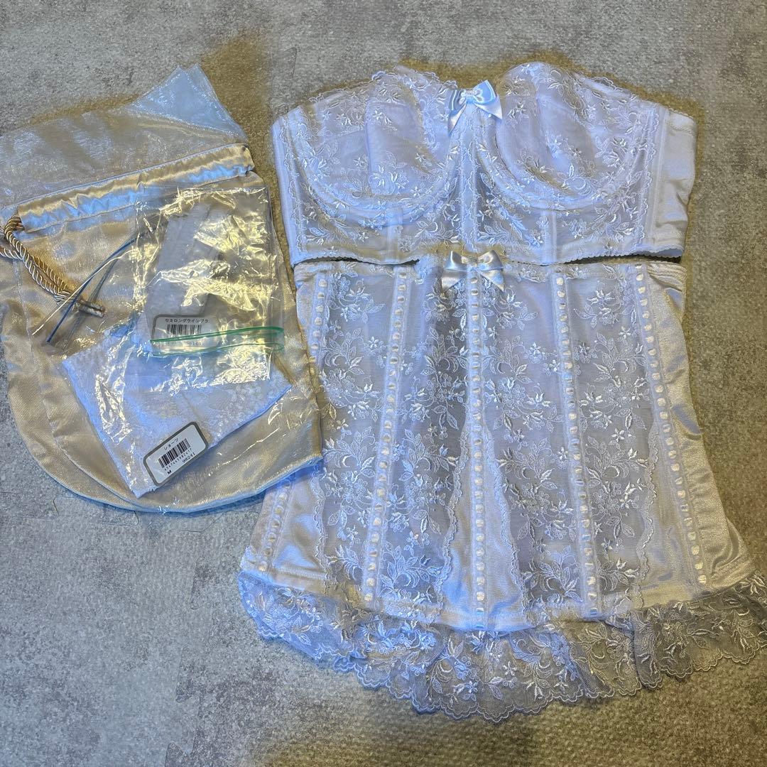 セモア ブライダルインナー E65