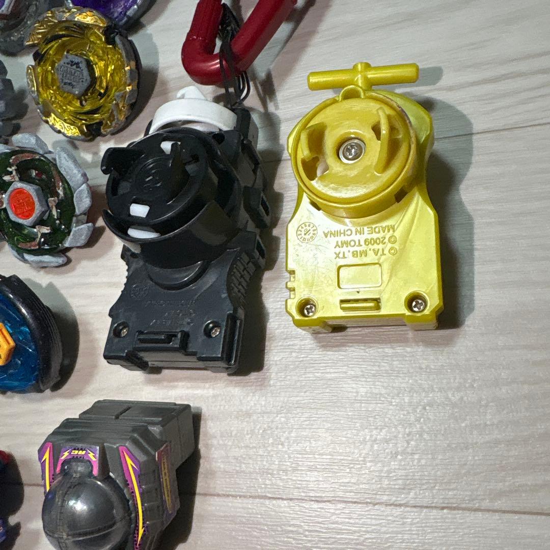 た*す様 ベイブレードセット 約32個以上のパーツ