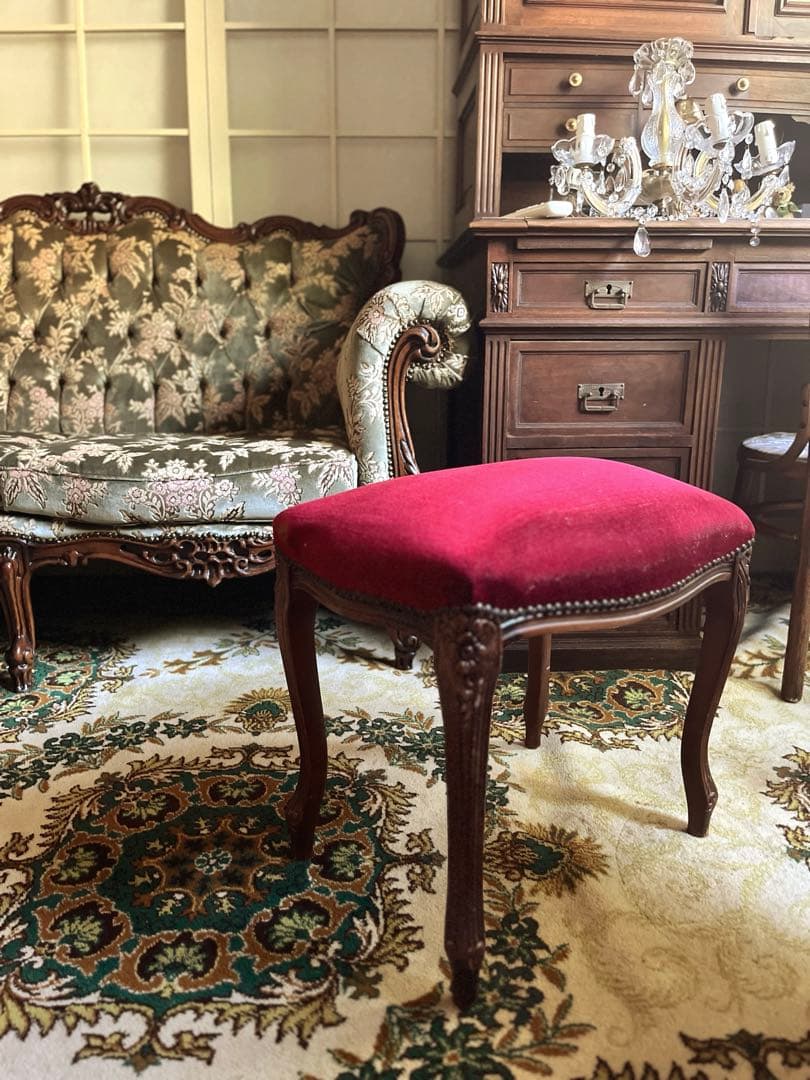 オットマン スツール 猫脚 アンティーク 赤 インテリア ビンテージ