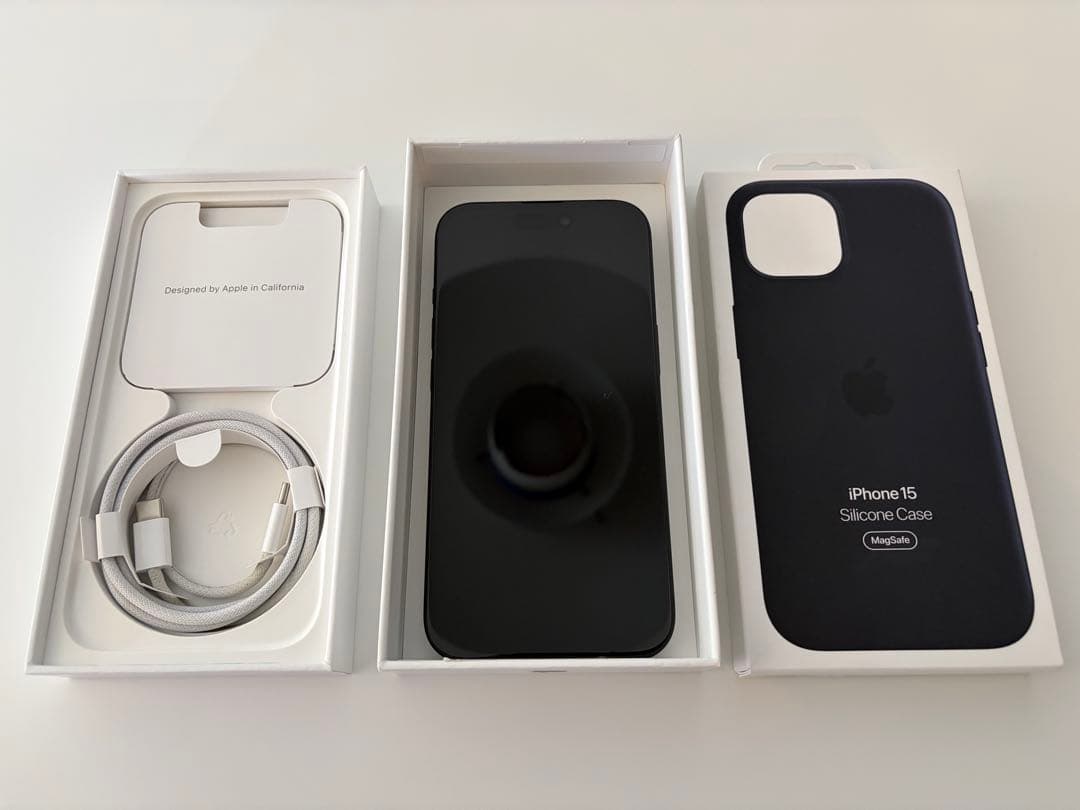 【24h以内発送】iPhone15 128GB 本体 + シリコンケース