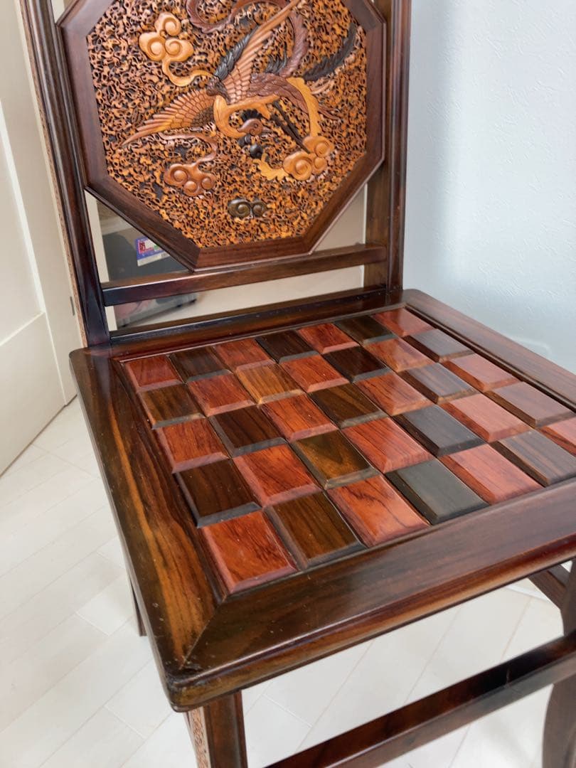 最高級アジアン木製彫刻椅子