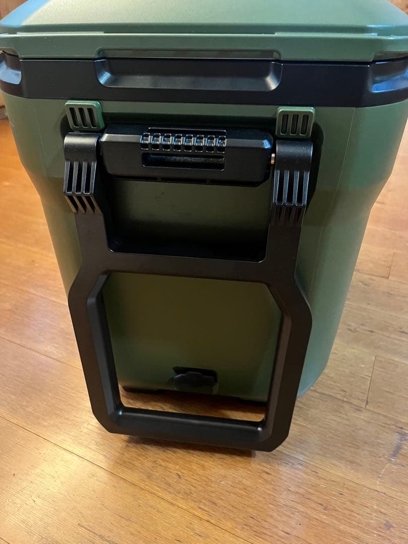 HiKOKI 冷温庫 オリーブグリーン コンパクトUL18dc