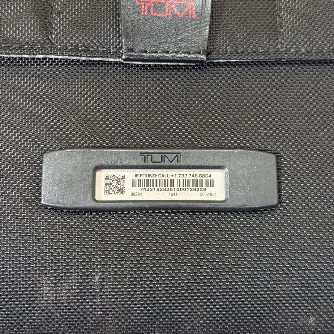 TUMI 26624D2 4ウィールドコンパクト　ALPHA キャリーケース