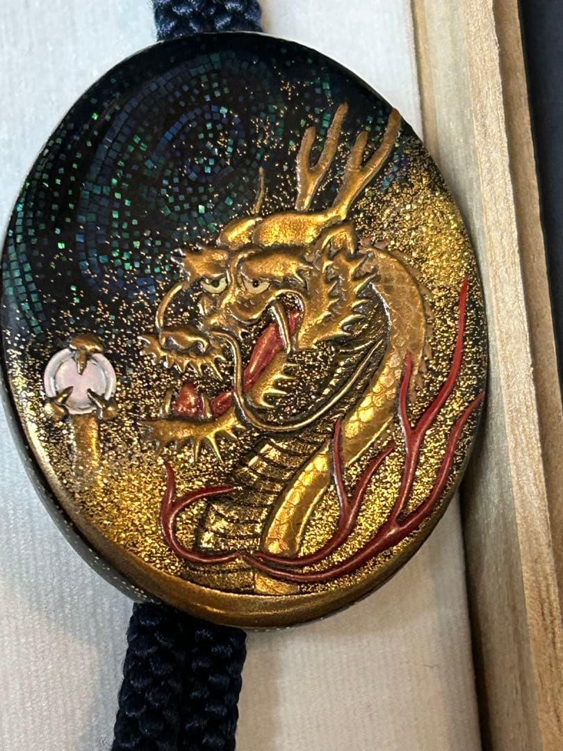 江戸琳派蒔絵師　永真作　昇龍吉祥高蒔絵　江戸鼈甲のループタイ