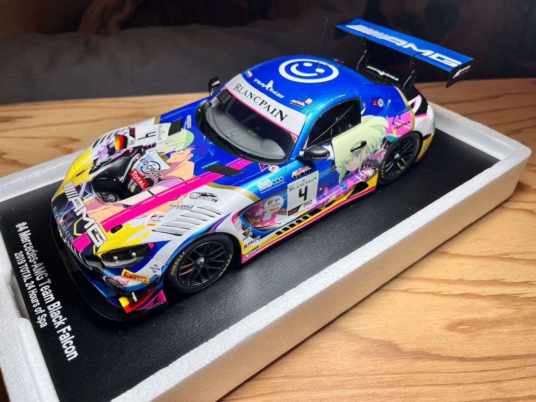 プロメア　フィギュア　PROMARE　ブラックファルコン　1/18 ミニカー