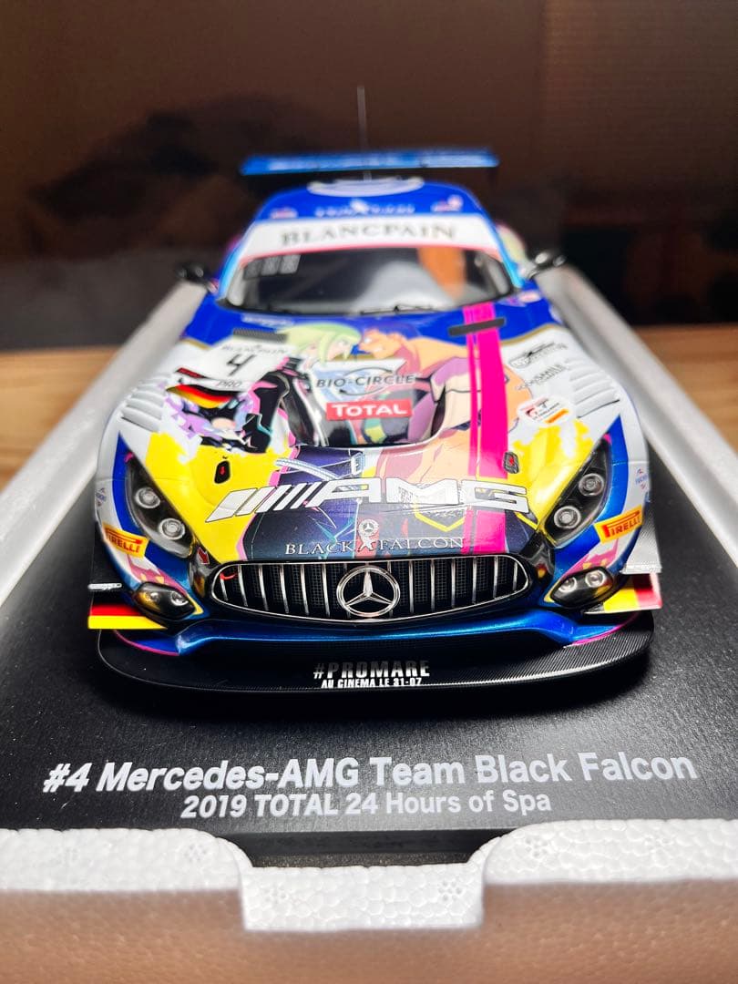 プロメア　フィギュア　PROMARE　ブラックファルコン　1/18 ミニカー