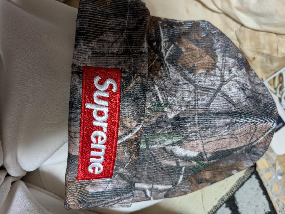 Supreme 迷彩キャップ Well Off Forever
