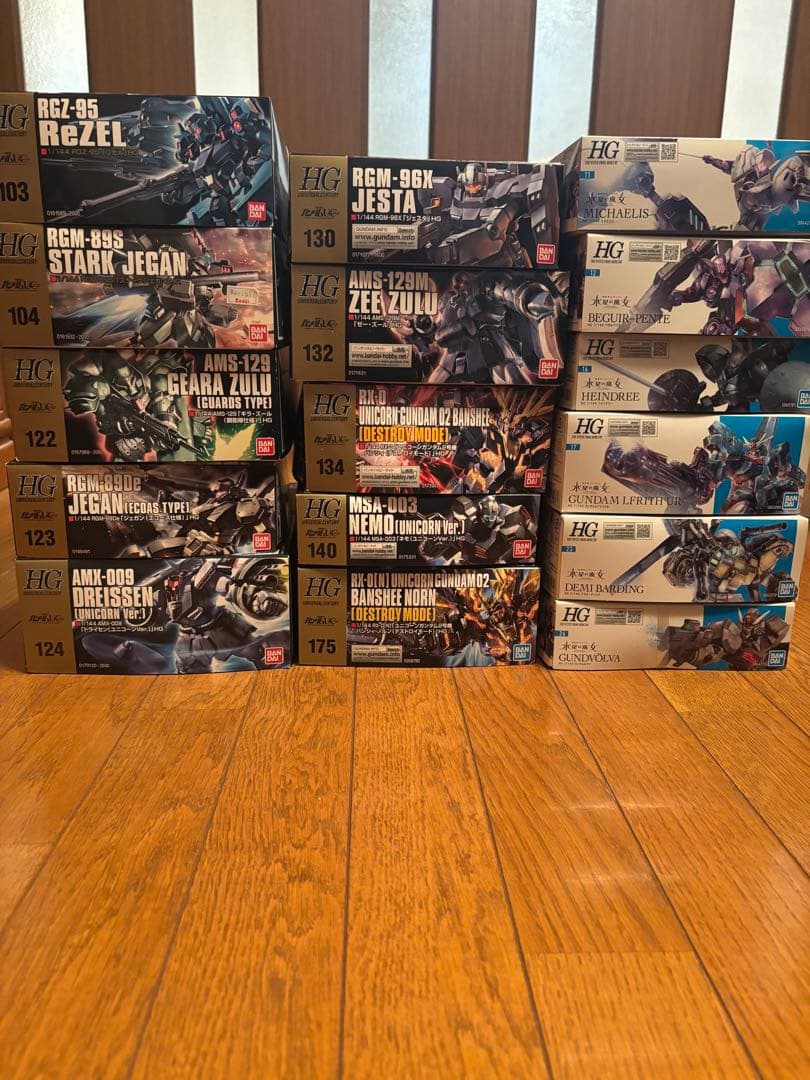 ガンダムユニコーン、水星の魔女プラモデル　16点セット