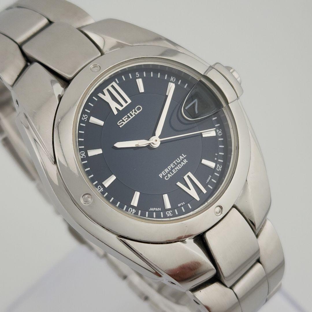 ​電池交換・カレンダー設定済セイコー パーペチュアル 8F32-005A 稼働品
