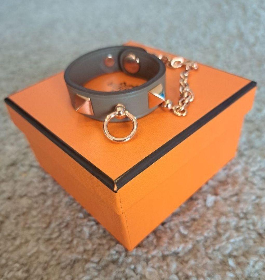 【新品未使用】エルメス グローブホルダー 手袋ホルダー リヴァル エトゥープ