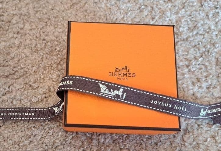 【新品未使用】エルメス グローブホルダー 手袋ホルダー リヴァル エトゥープ