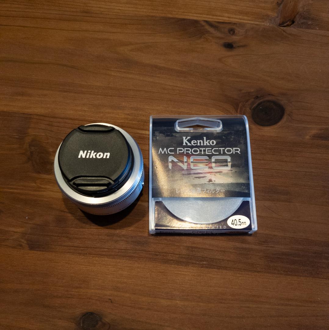 BOSS【箱無し】ニコン 1 NIKKOR 18.5/1.8