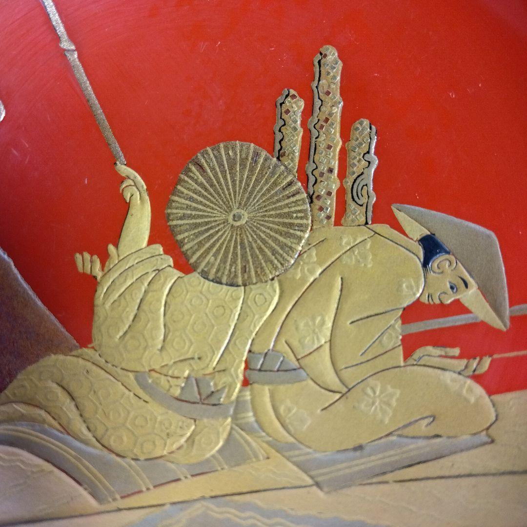 輪島塗　朱塗　時代蒔絵金人物銀富士蒔絵 杯一対　漆芸　共箱　１客の高台にアタリ有