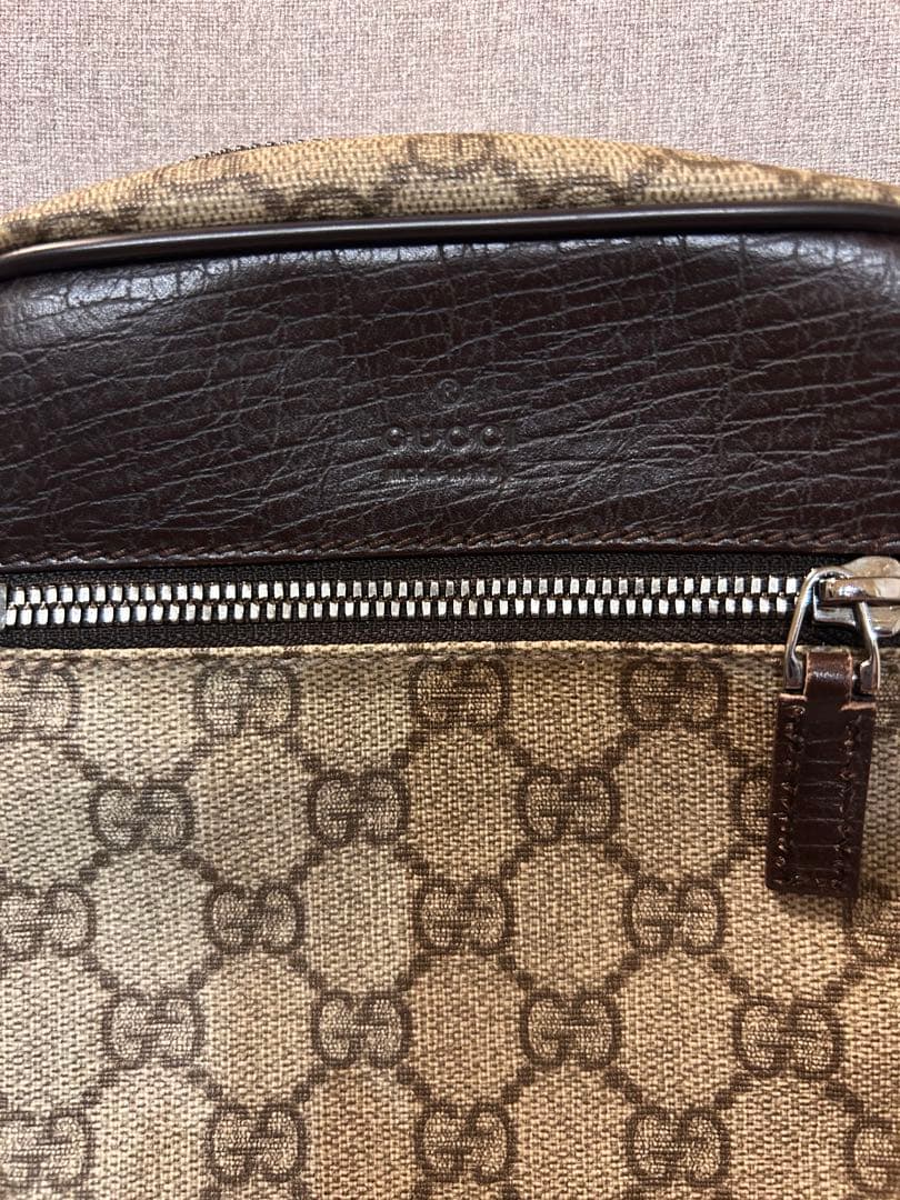 金土日限定価格！GUCCI GGパターン ショルダーバッグ