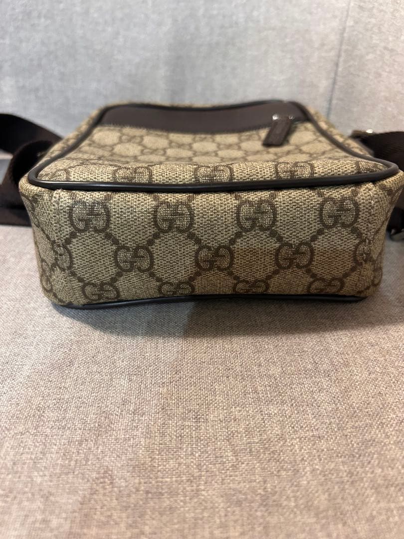 金土日限定価格！GUCCI GGパターン ショルダーバッグ