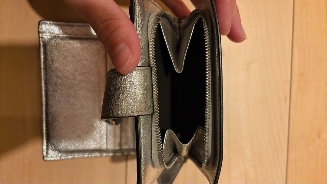 Fendi FFロゴ二つ折り財布 ブラウン/ブラック