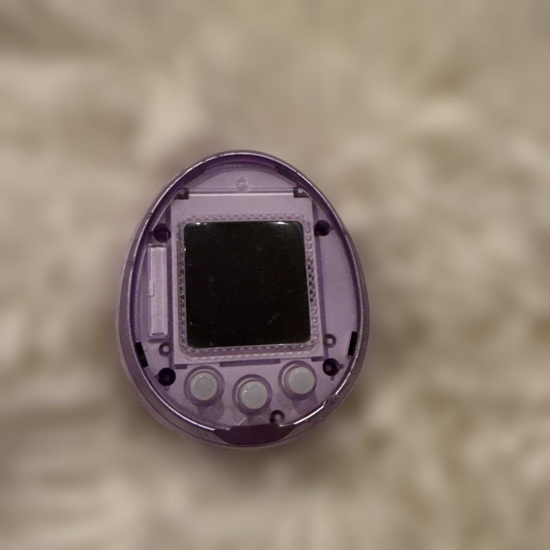 Tamagotchi 4Uたまごっちフォーユー パープル　着せ替えカバー付き