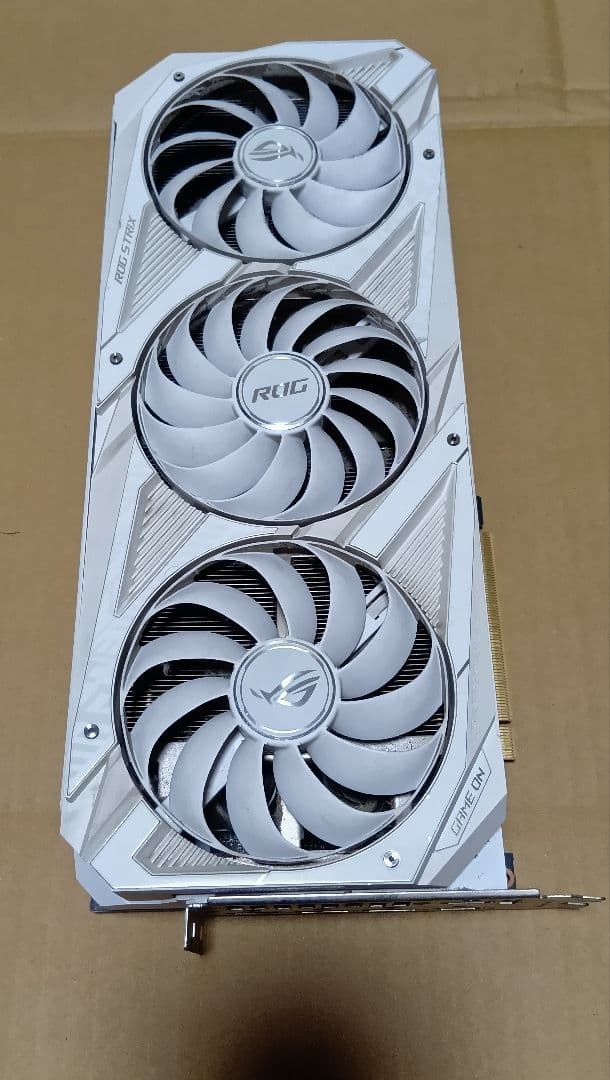 グラフィックボード・グラボ・ビデオカード ROG-STRIX-RTX3090-O24G-WHITE