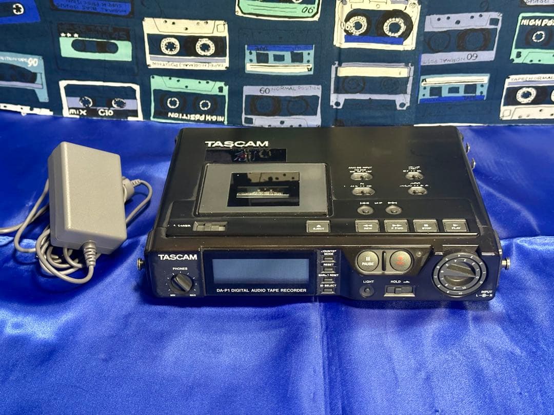 TASCAM プロ用ポータブルDATの名機　DA-P1 本体＋電源アダプター