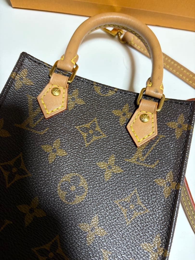 LOUIS VUITTON モノグラムショルダーバッグ サックプラ ミニ