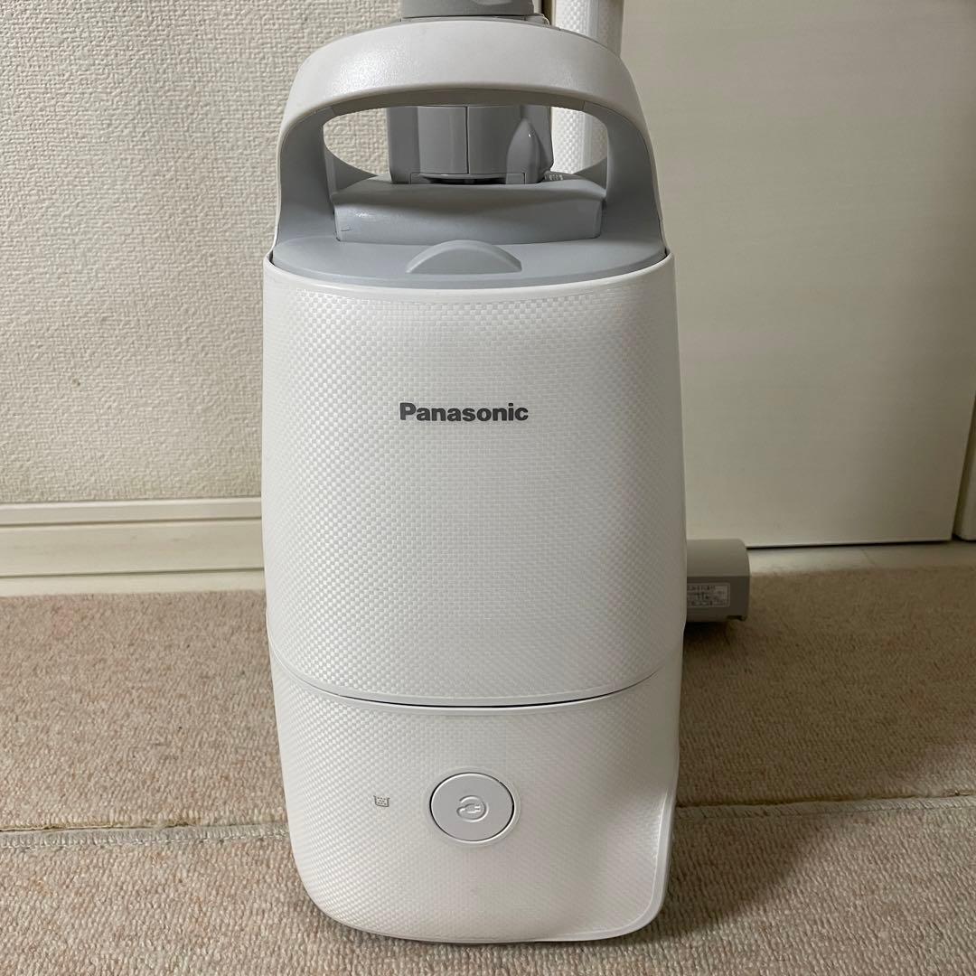 美品　パナソニック 掃除機 紙パック式　MC-SJP860K-W 2023年製