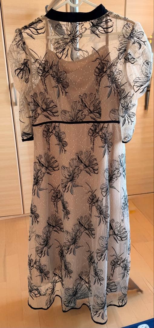 今田美桜　花柄パーティードレス 二次会 同窓会 オケージョン　leja