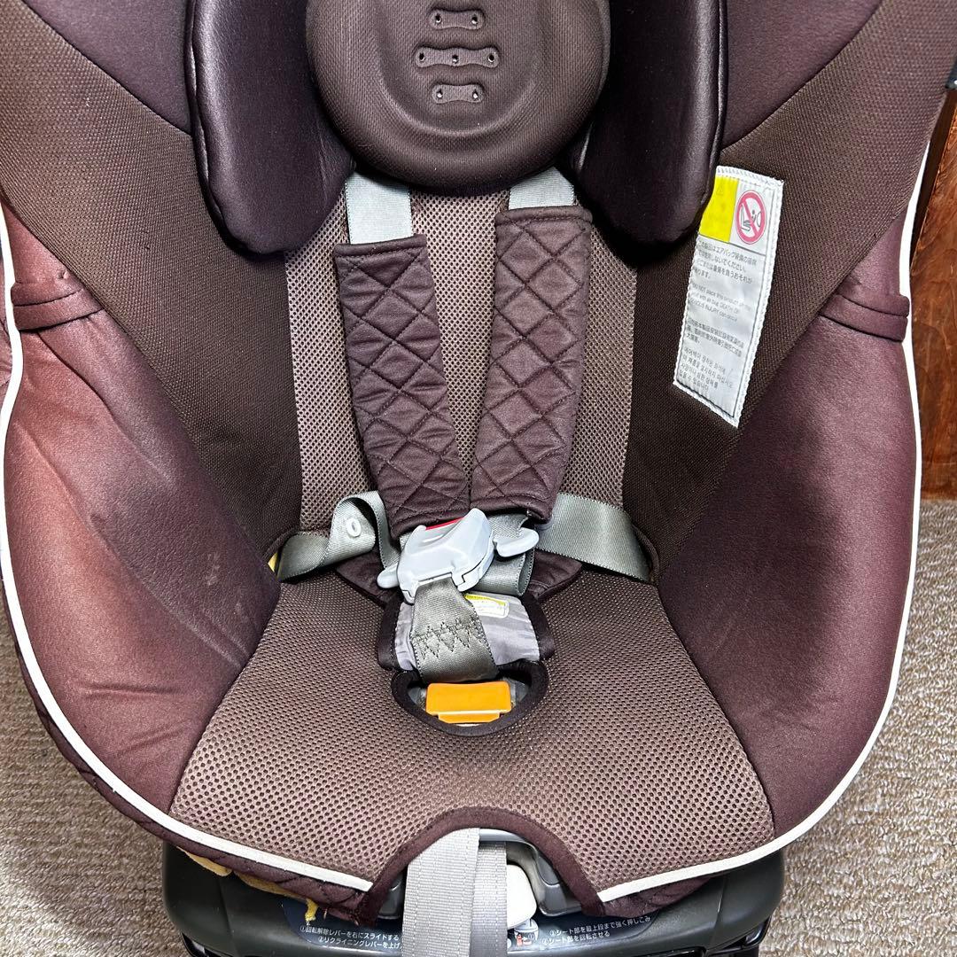 【美品】 combi コンビ ラクティアターンEG チャイルドシート
