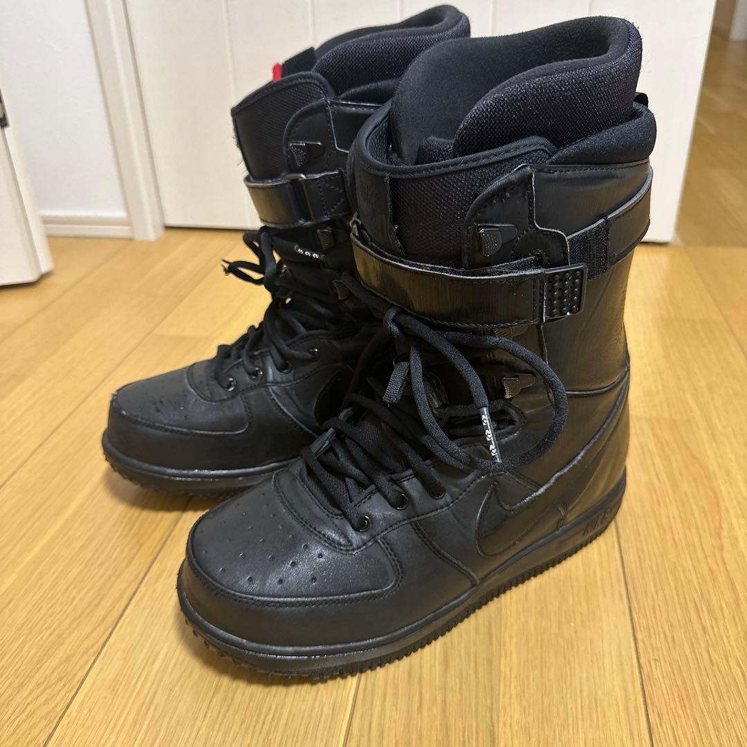 希少品　Nike スノーボードブーツ ブラック