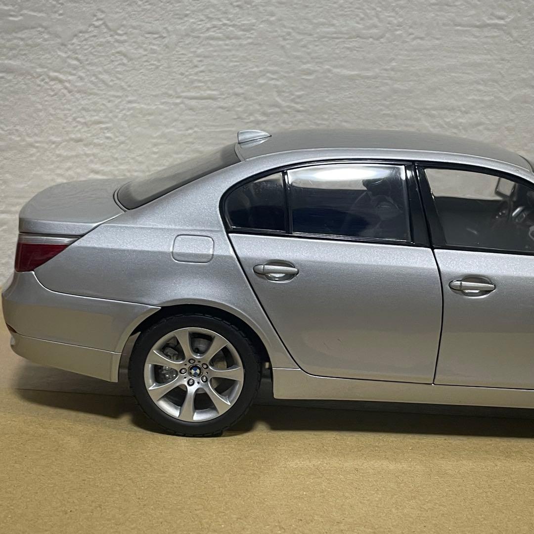 京商 1/18 BMW 5シリーズ ER シルバー 1/18 スケール ミニカー