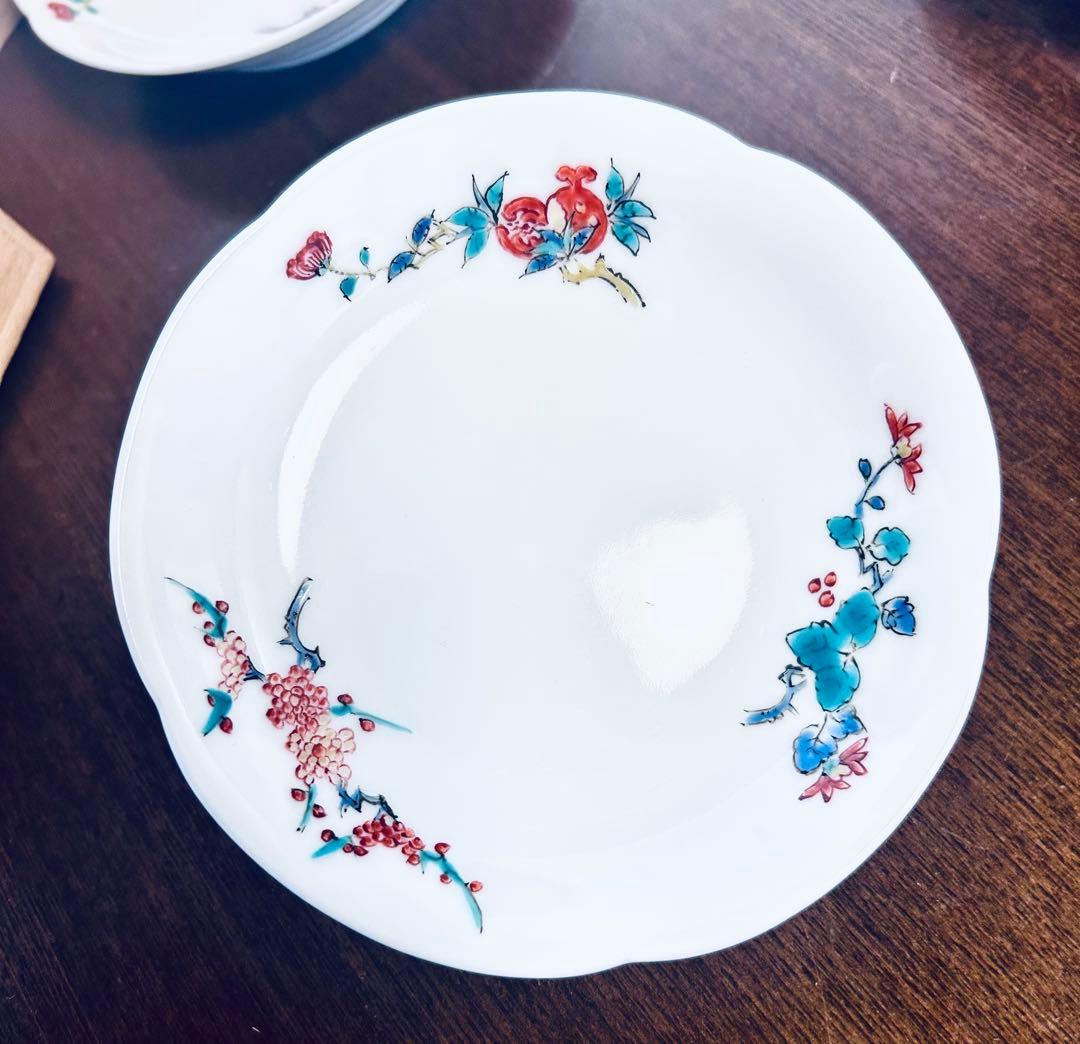 人間国宝　十三代柿右衛門　酒井田柿右衛門　錦花実文皿　5客