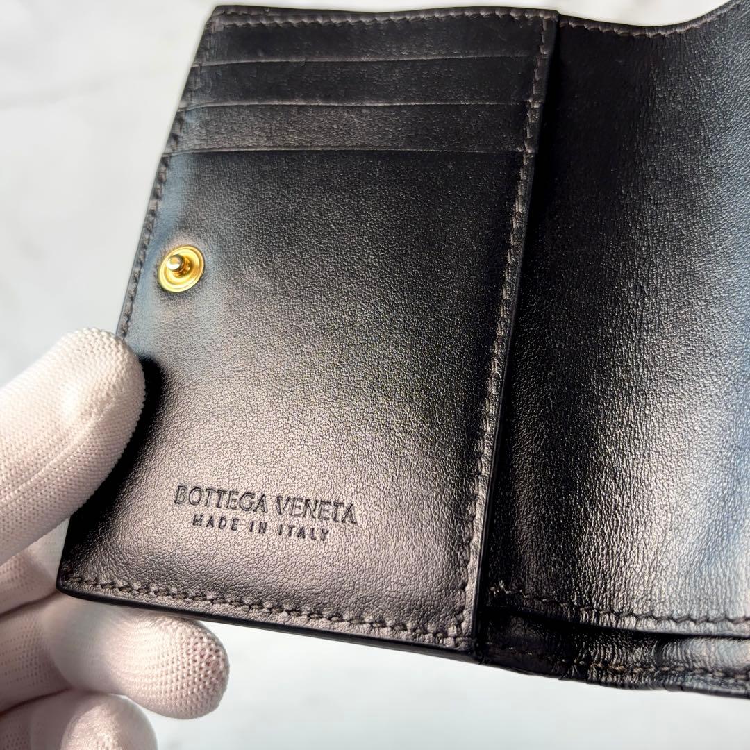 BOTTEGA VENETA 財布 2つ折り イントレチャート 黒