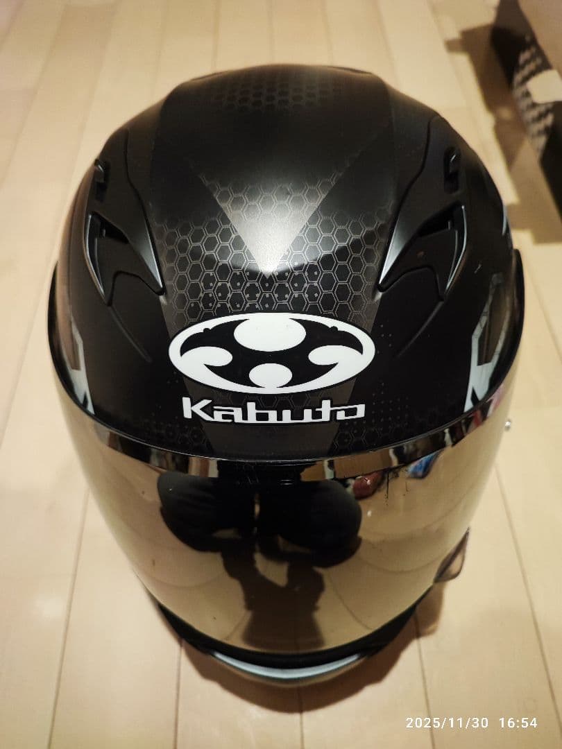 Kabuto フルフェイスヘルメット ブラック　カムイ3 Mサイズ