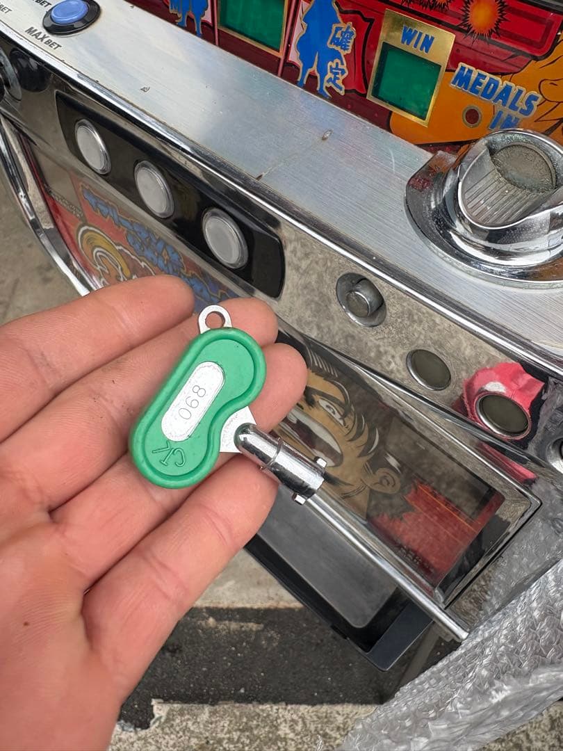 サラリーマン金太郎　4号機　スロット実機　アミューズ仕様　通電確認済み変圧器あり