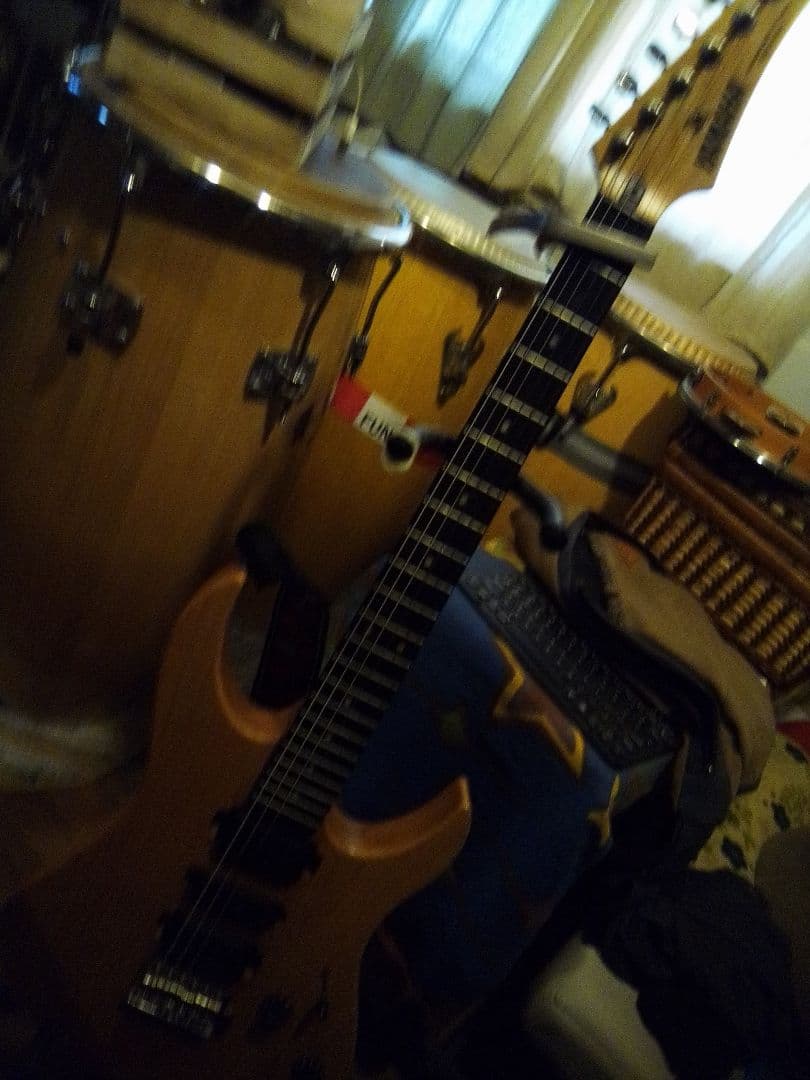 ヤマハYamahaエレキギター ナチュラルウッド本体のみ