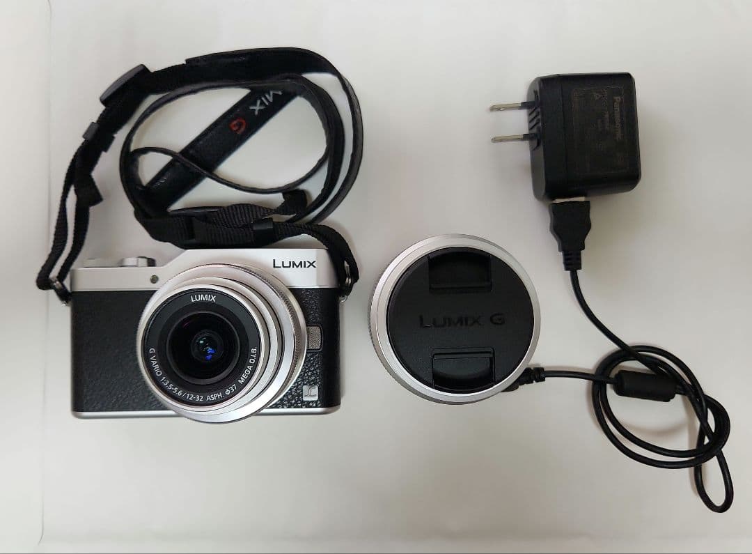 値引きしました LUMIX ミラーレス一眼カメラ 12-32mm ダブルレンズ