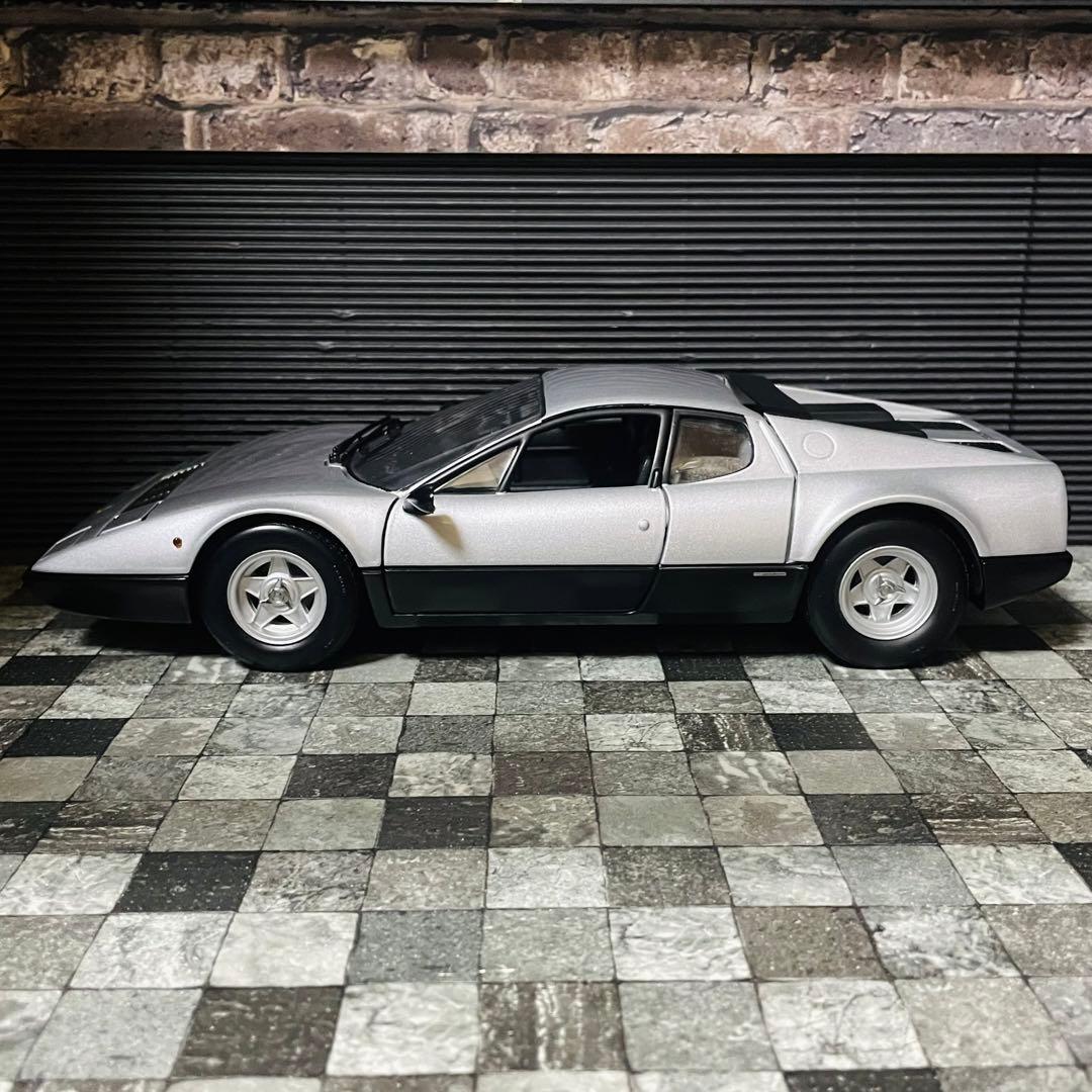 ワンオフカスタム 1/18 京商 1/18 フェラーリ 365GT4/BB