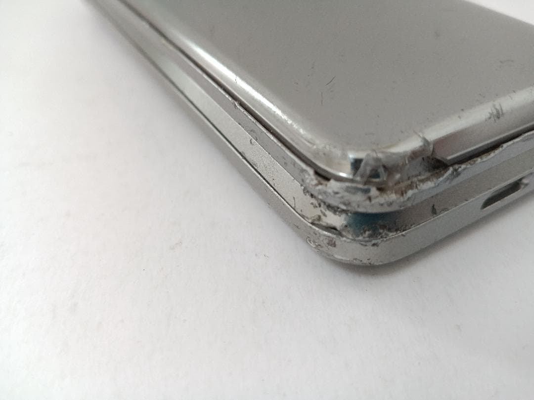 ☆ SoftBank DIGNO ケータイ4 A202KC シルバー