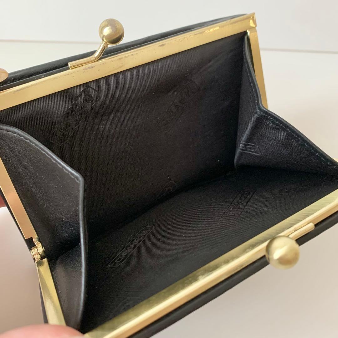 【COACH】コーチ　二つ折り財布　がま口　ブラック　黒　シグネチャー