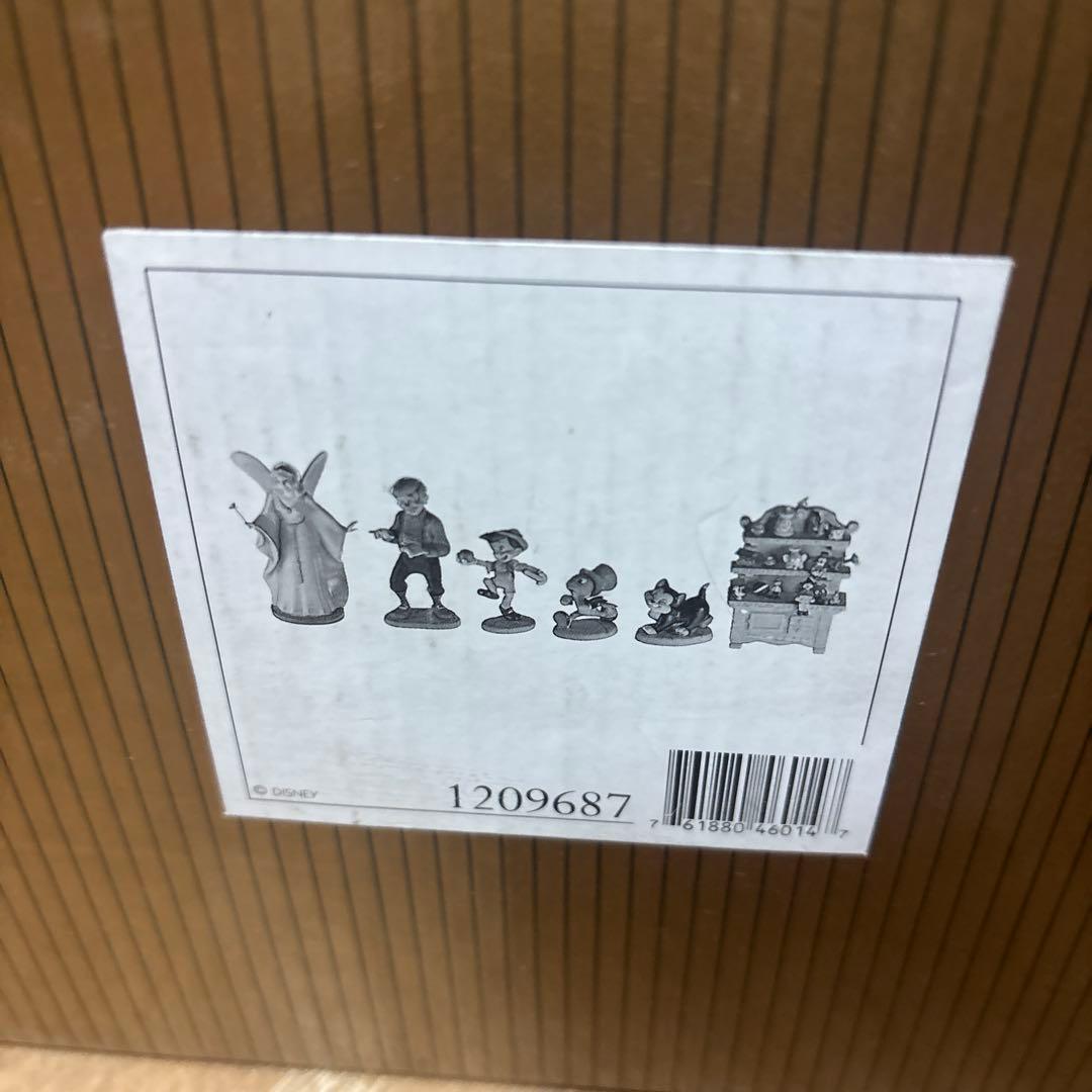 ディズニー　WDCC ピノキオ 置物