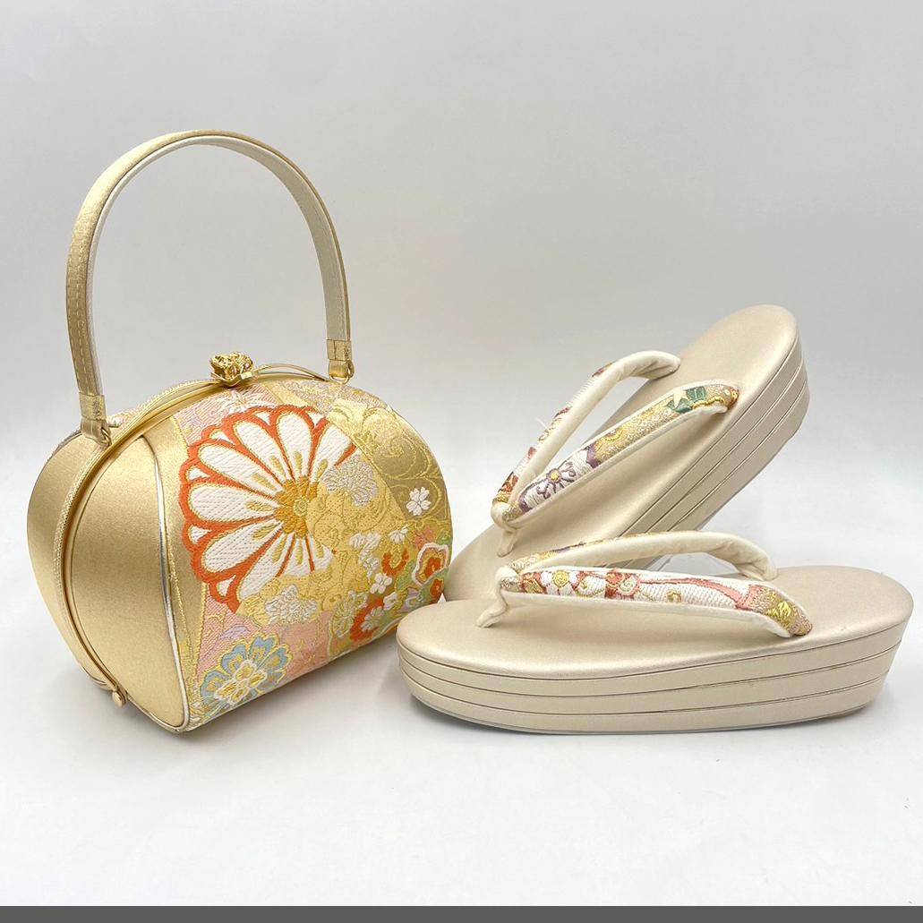 豪華三昧　振袖バッグ 草履　セット　高級西陣帯地　総柄 ゴールド