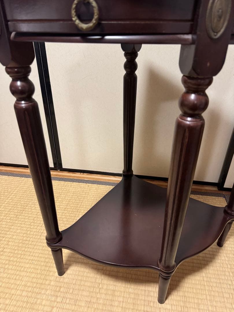 アンティーク　コンソールテーブル　コーナー三角