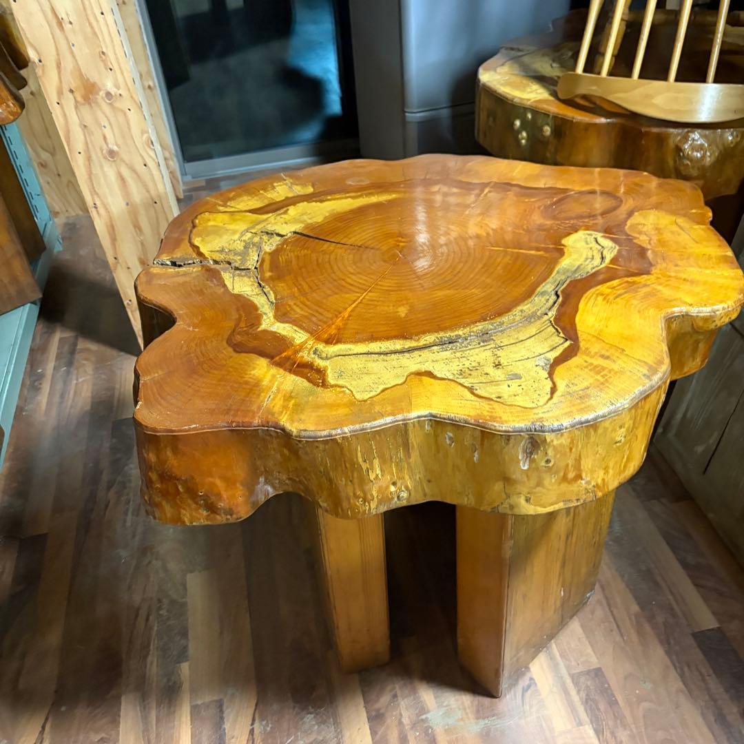 ③送料設置込み　丸太　切り株　ダイニングテーブル　　おそらく欅