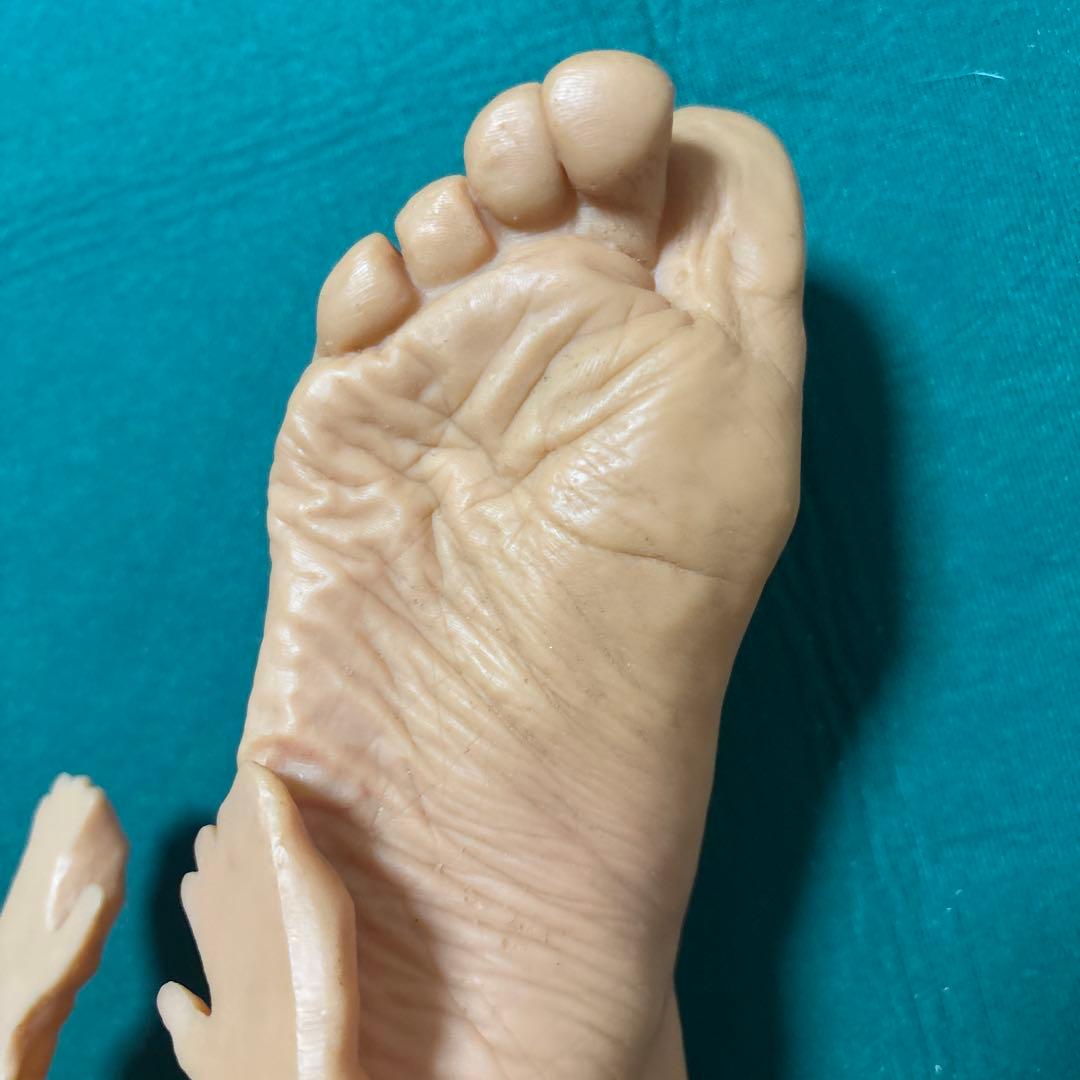 スクリーミングマッドジョージ foot dog 足犬 ソフビ