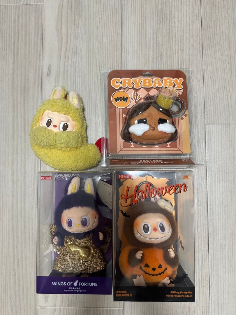 み*ん様 ラブブ　パンプキン　マツケン　エビ　イヤホンケース